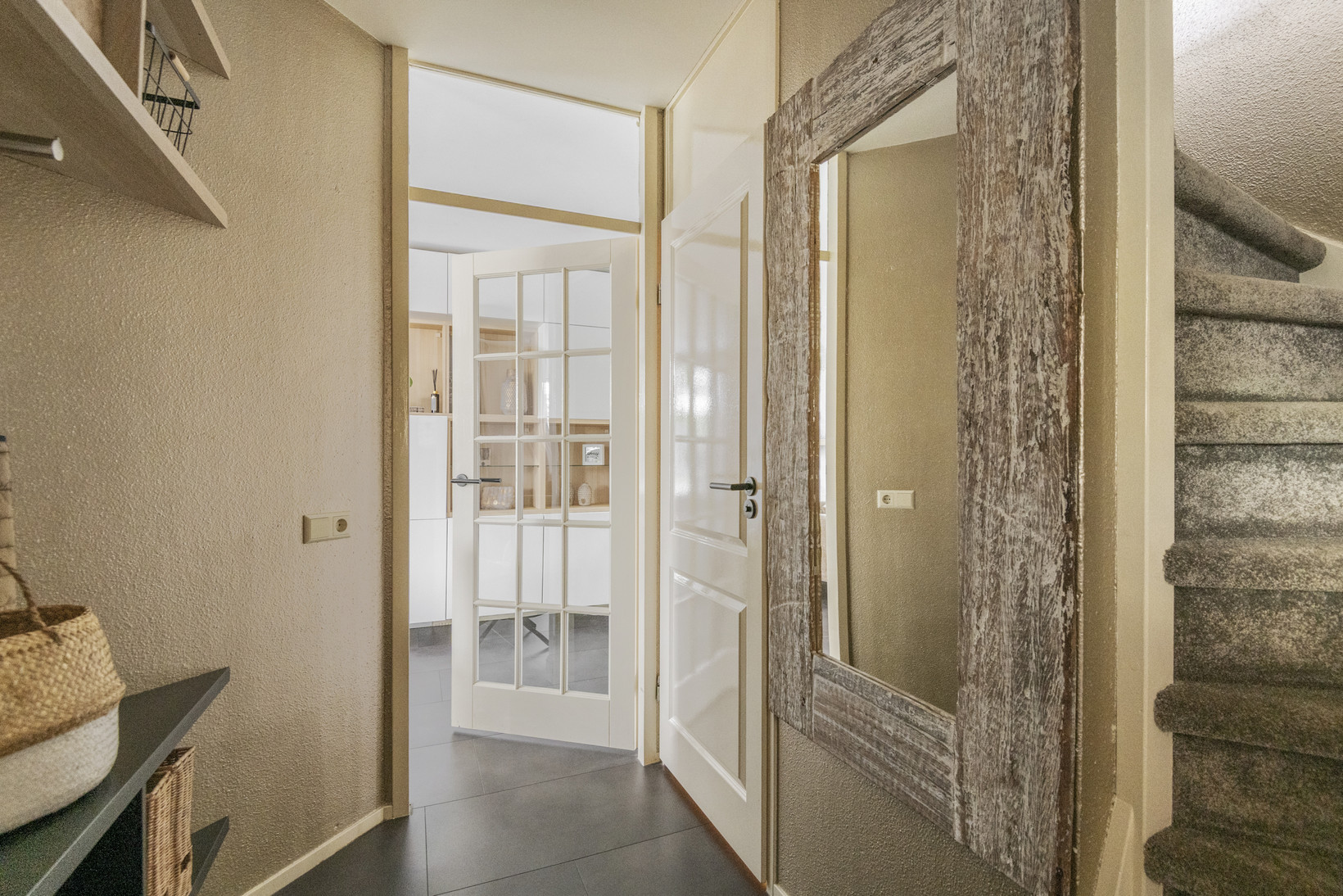 Twee-onder-één-kap te koop: Pietje Baltusstraat 11, Beesd
