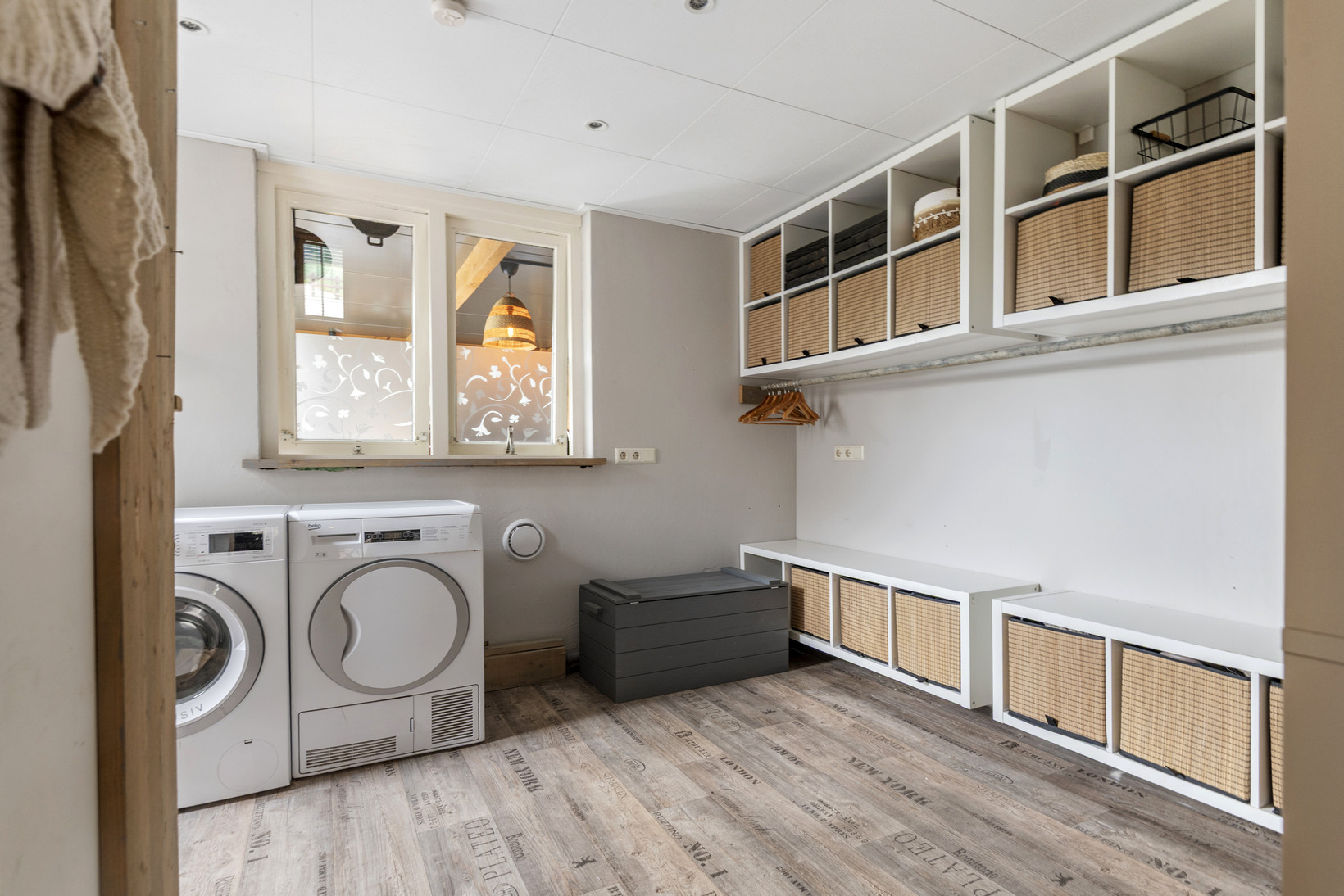 Twee-onder-één-kap te koop: Pietje Baltusstraat 11, Beesd