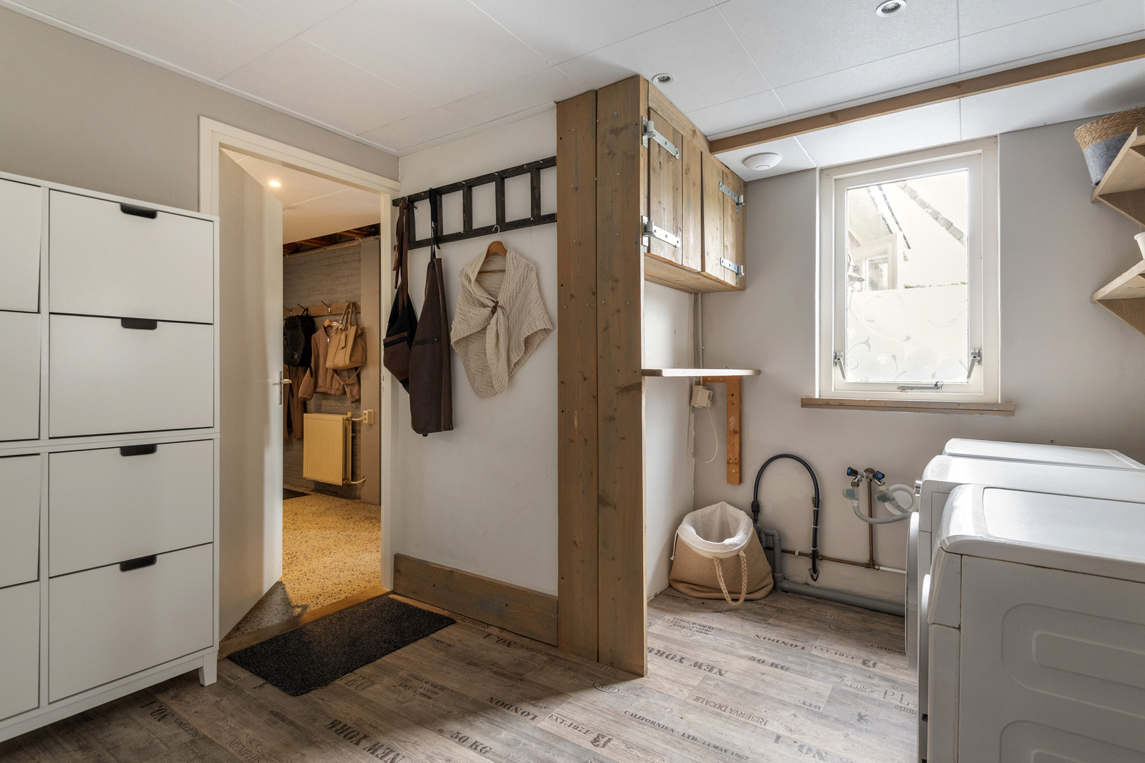 Twee-onder-één-kap te koop: Pietje Baltusstraat 11, Beesd