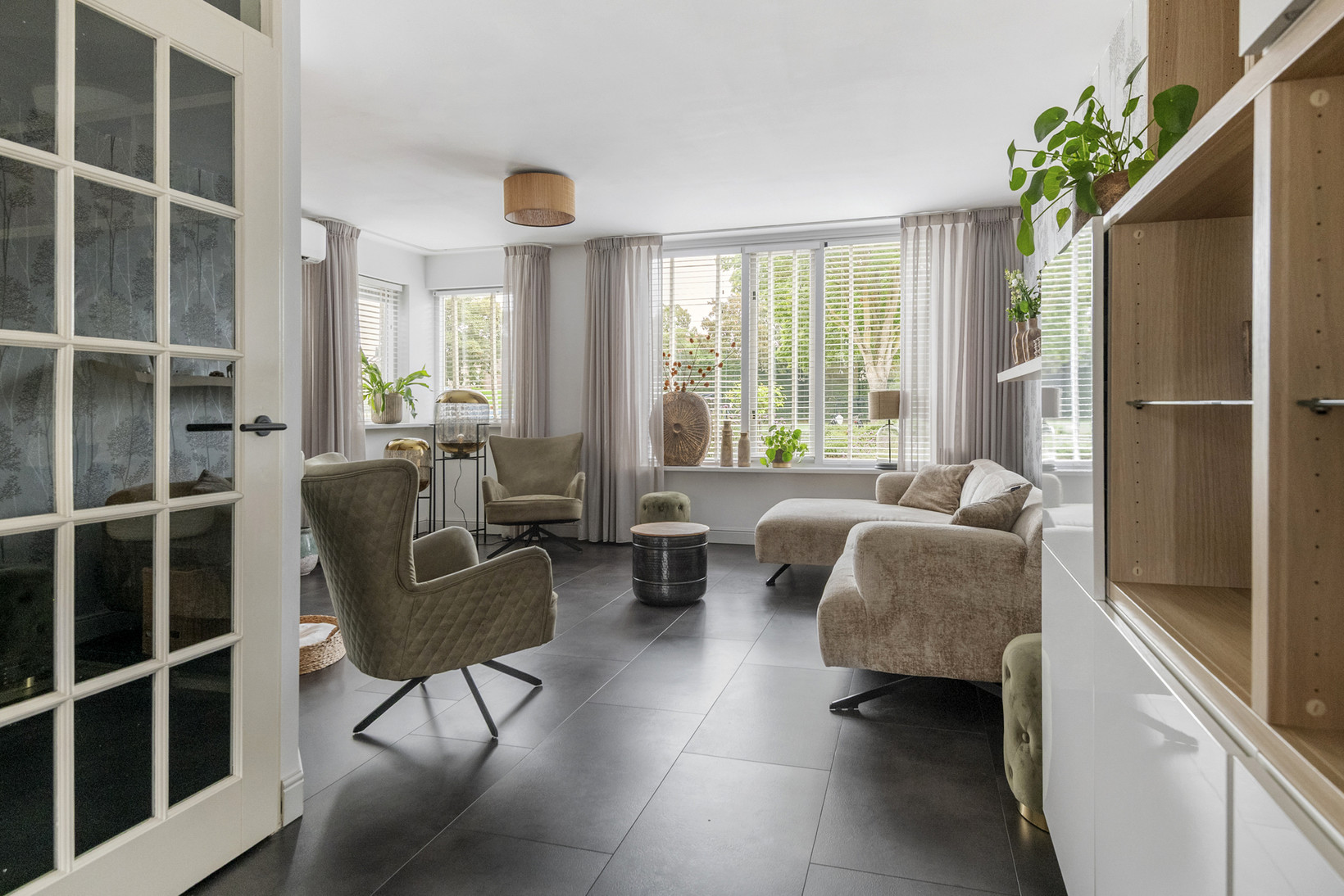 Twee-onder-één-kap te koop: Pietje Baltusstraat 11, Beesd