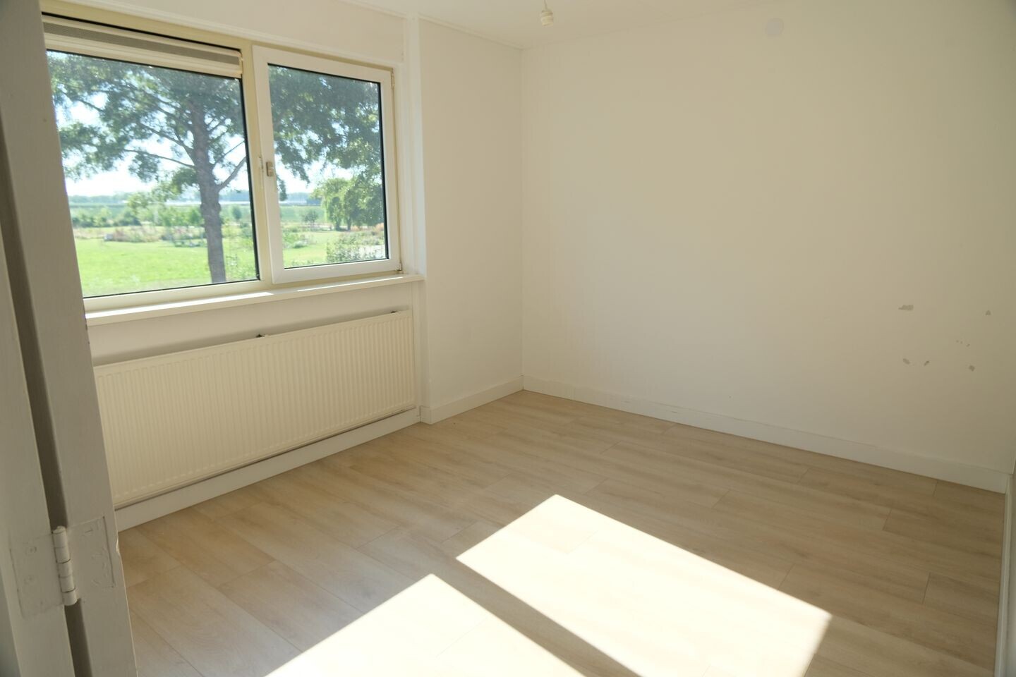 Tussenwoning te koop: Waalstraat 7, Enspijk