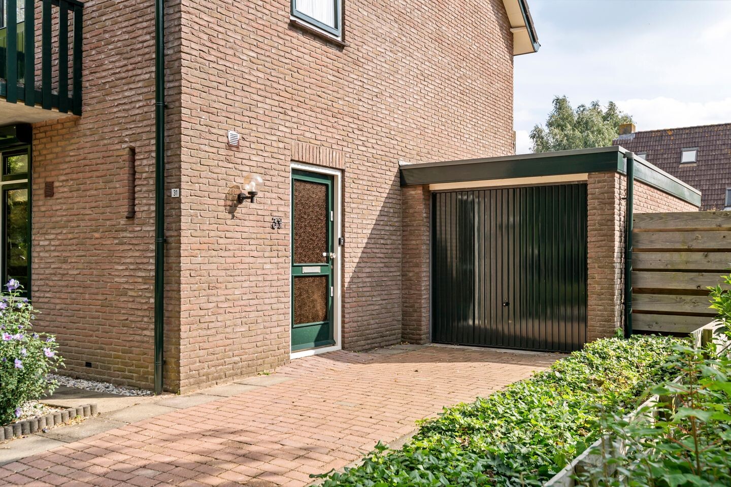 Twee-onder-één-kap te koop: Schoresteynstraat 31, Deil