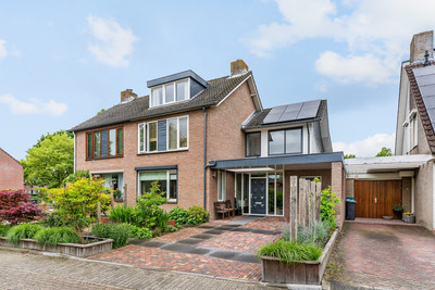 Schoresteynstraat 51