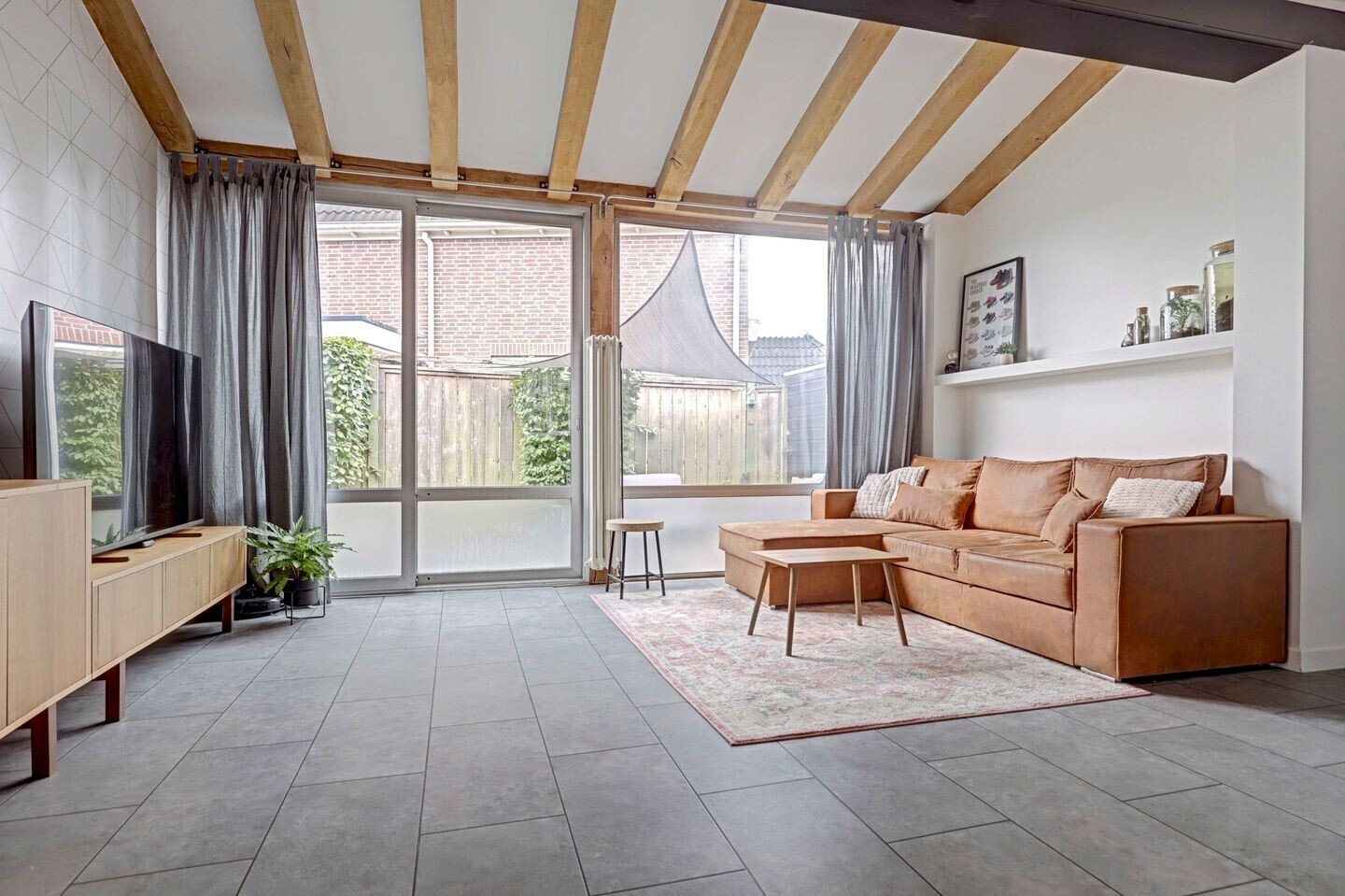 Twee-onder-één-kap te koop: Beemdstraat 25, Deil