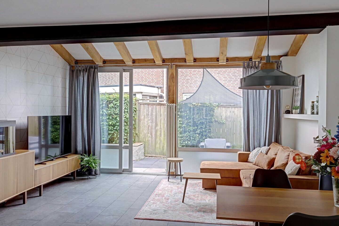 Twee-onder-één-kap te koop: Beemdstraat 25, Deil