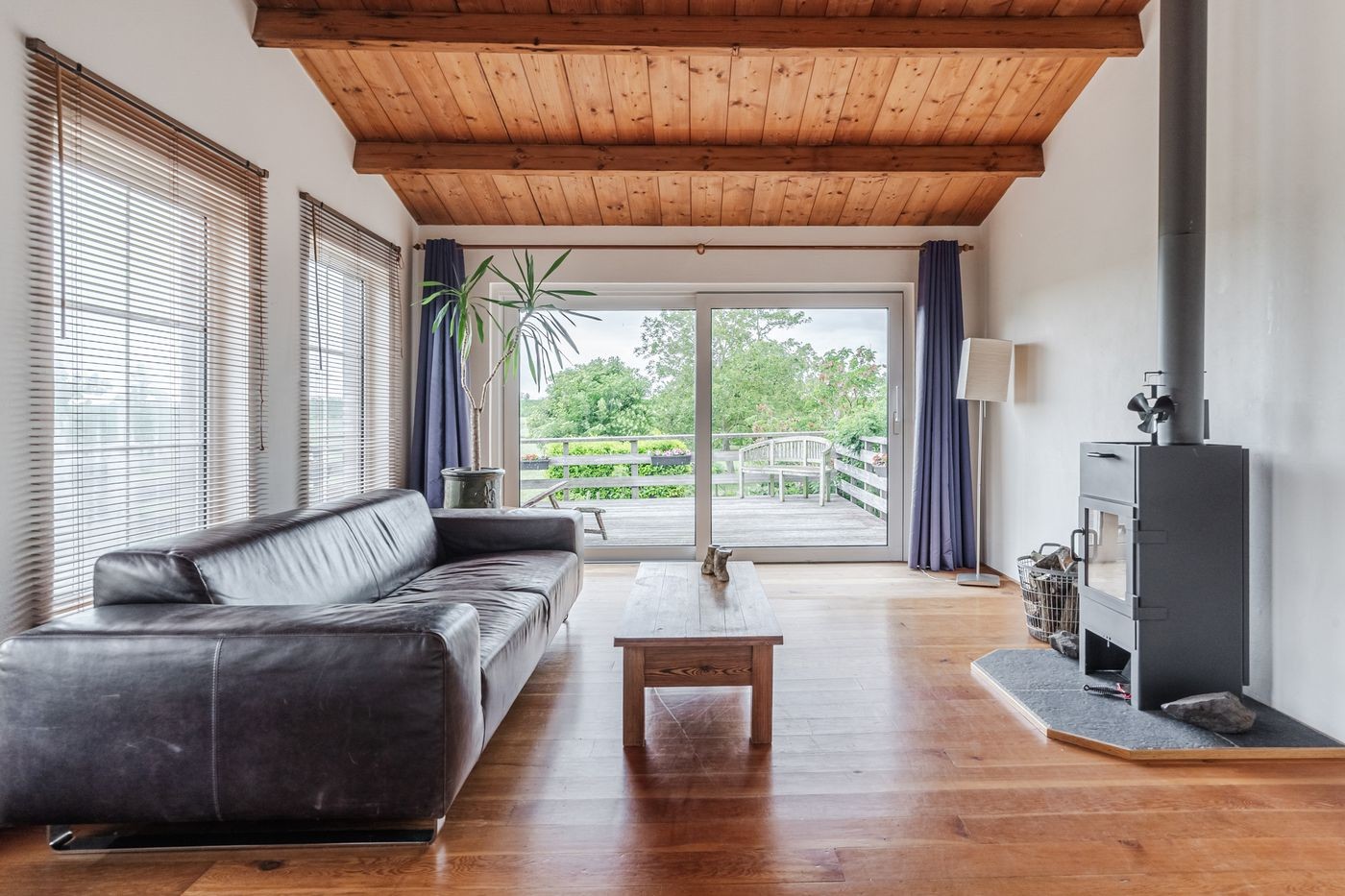 Vrijstaande woning te koop: Waaldijk 38, Herwijnen