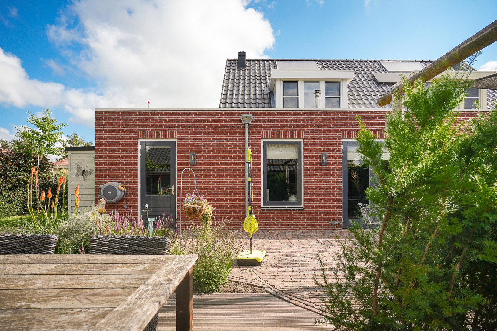 Twee-onder-één-kap te koop: Kruithof 2, Haaften