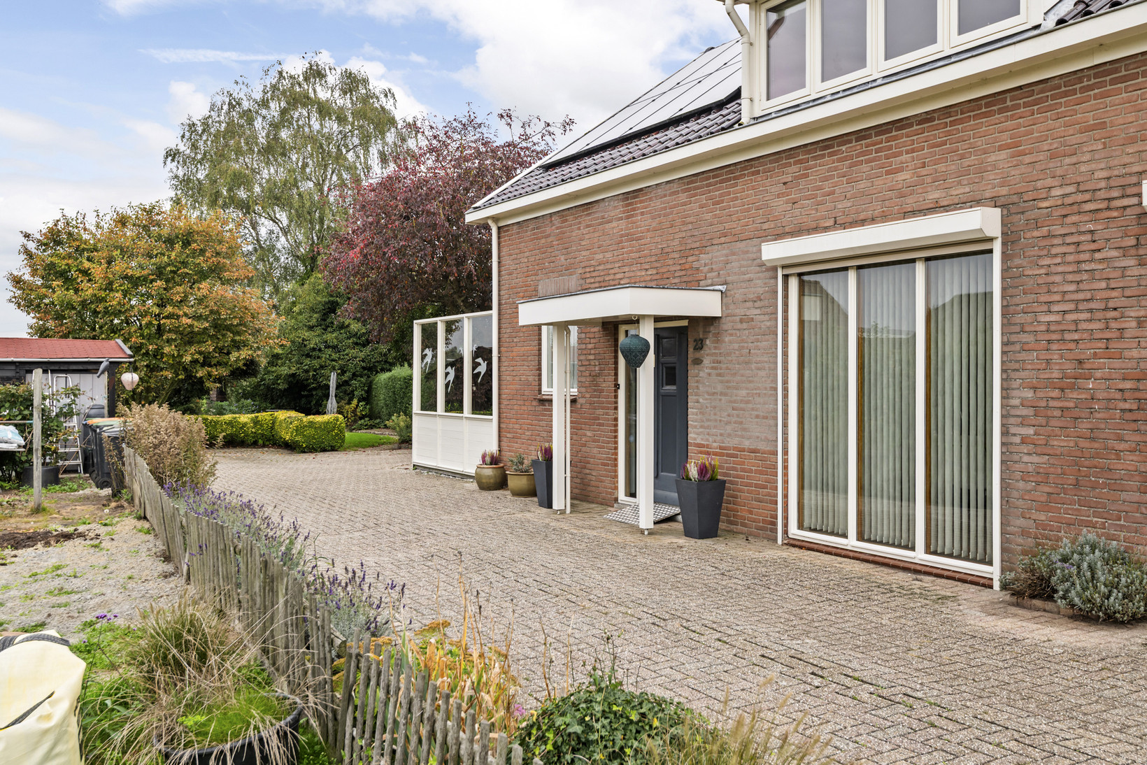 Vrijstaande woning te koop: Zandweg 23, Waardenburg