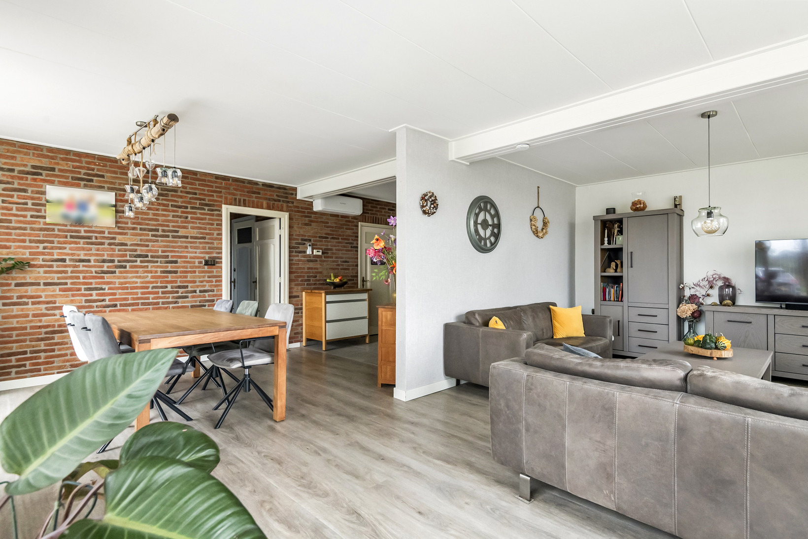 Vrijstaande woning te koop: Zandweg 23, Waardenburg
