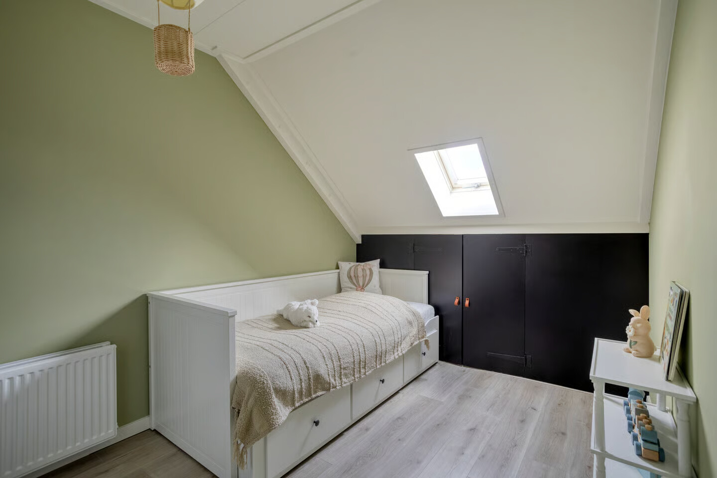 Tussenwoning te koop: De Vesting 2, Meteren