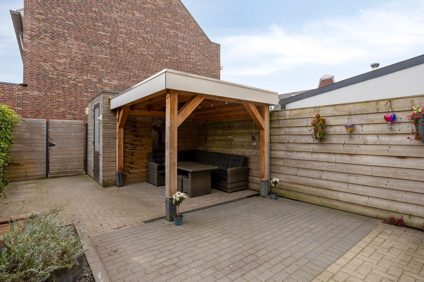 Tussenwoning te koop: De Vesting 2, Meteren