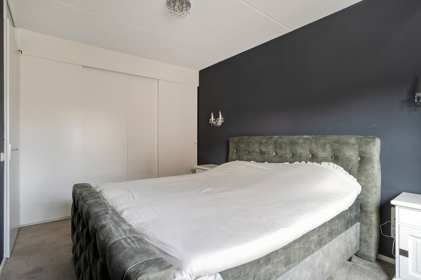 Tussenwoning te koop: De Vesting 2, Meteren