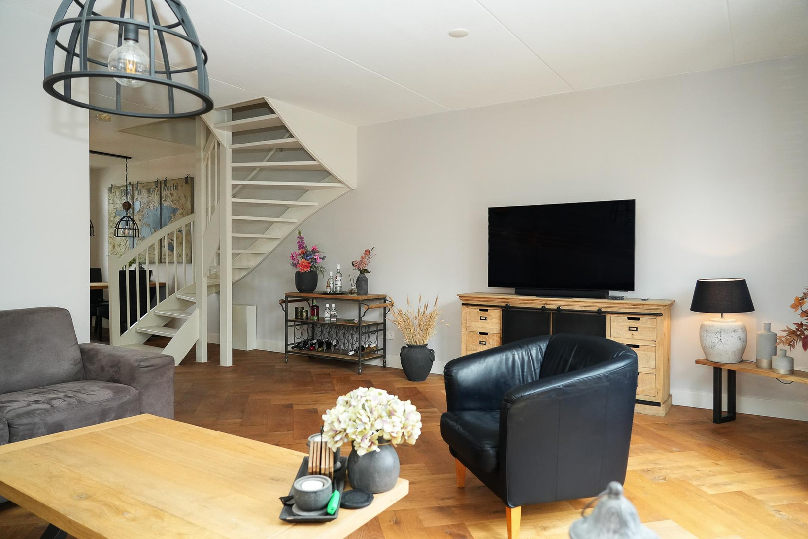 Hoekwoning te koop: De Binnenplaats 10, Meteren