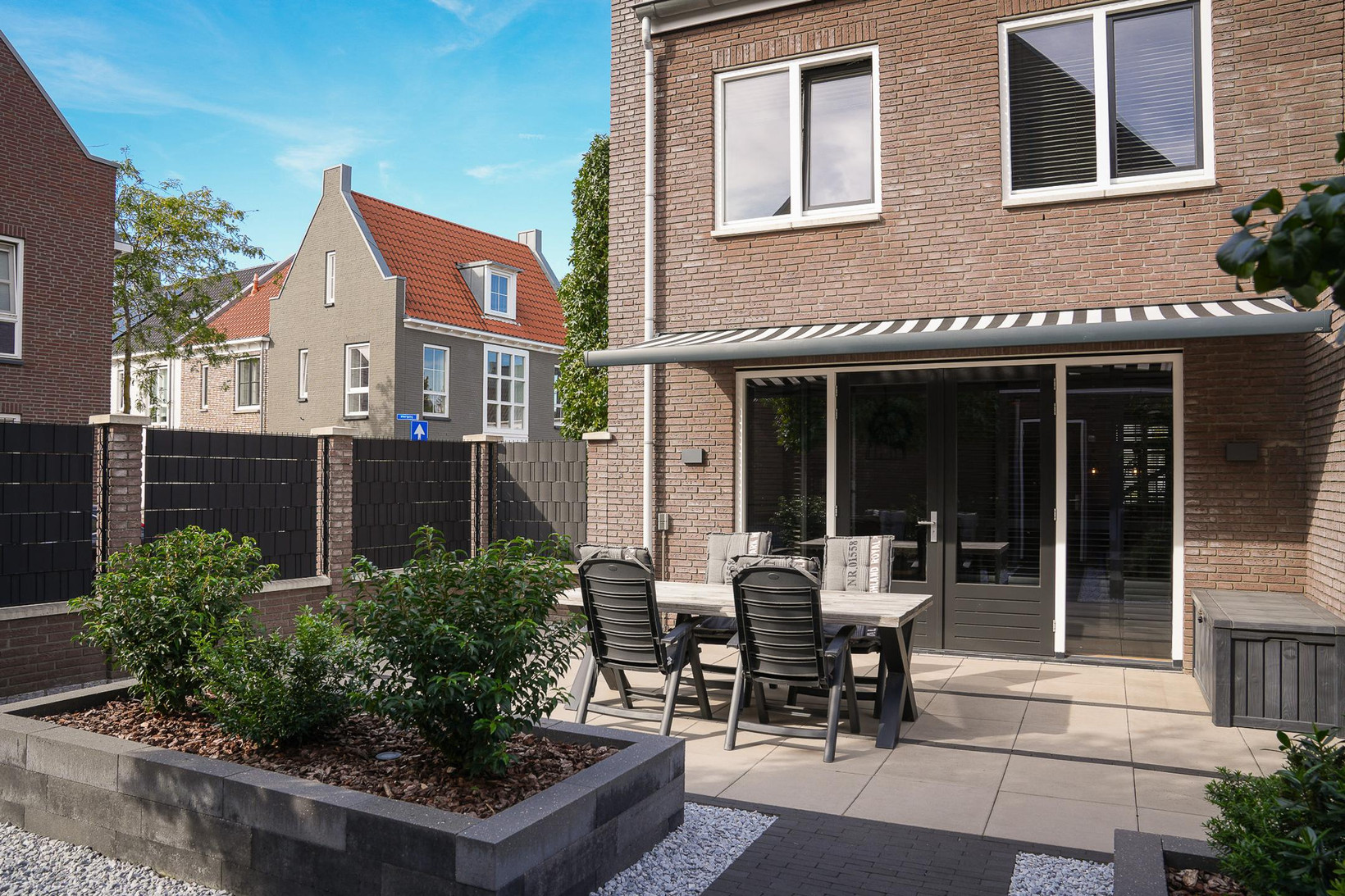 Hoekwoning te koop: De Binnenplaats 10, Meteren
