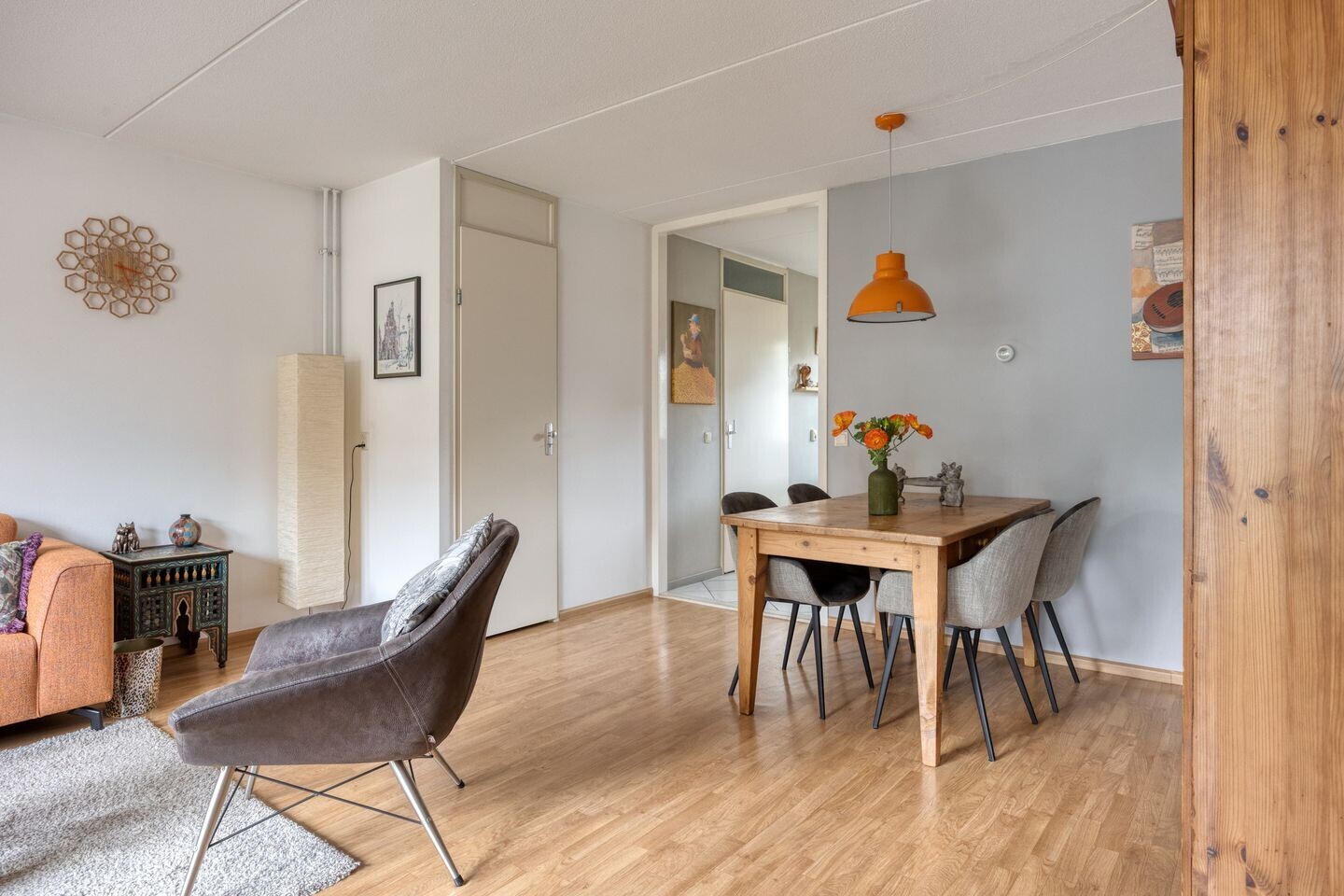 Hoekwoning te koop: S. Abrahamsestraat 37, Meteren