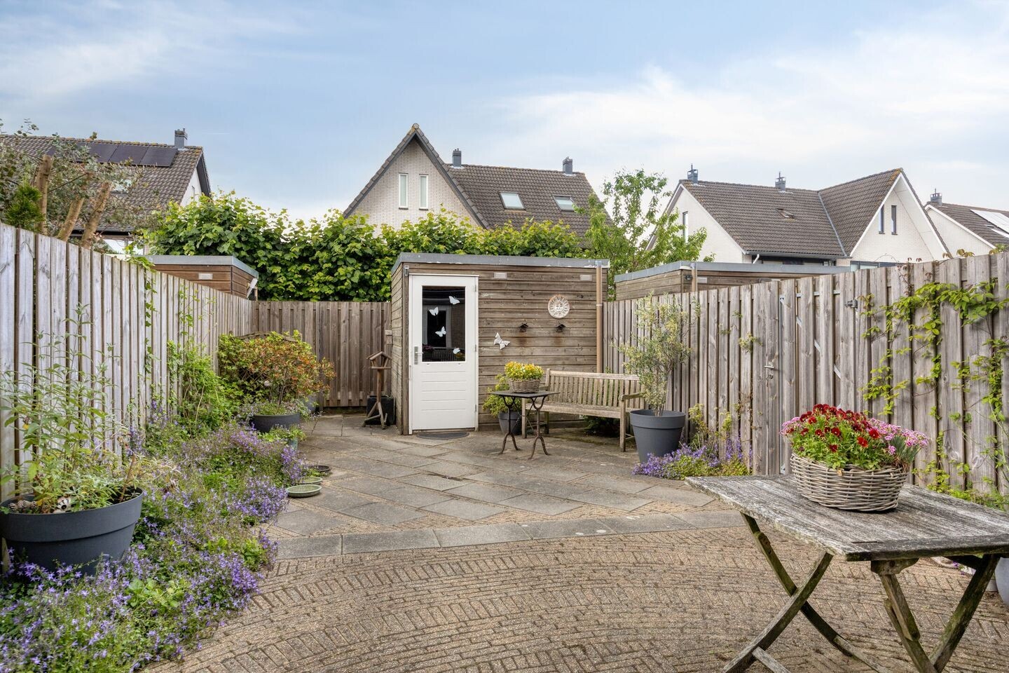 Hoekwoning te koop: S. Abrahamsestraat 37, Meteren