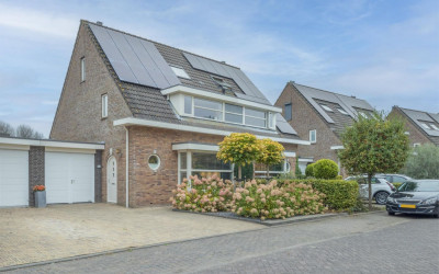 J.H. Derksenstraat 12