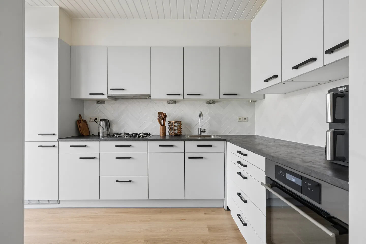 Tussenwoning te koop: Kerklaan 3, Buurmalsen
