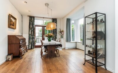 Huis te koop Koningin Emmastraat 11
