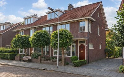 Burg. Gaarlandtstraat 48