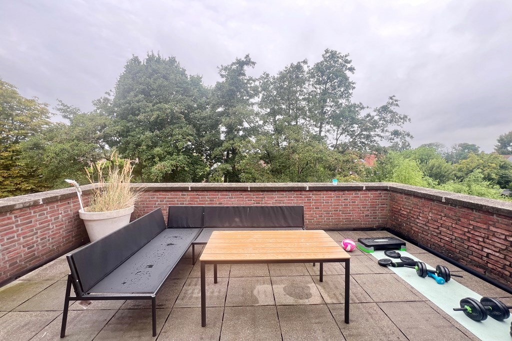 Tussenwoning te koop: Karel V laan 29, Gorinchem