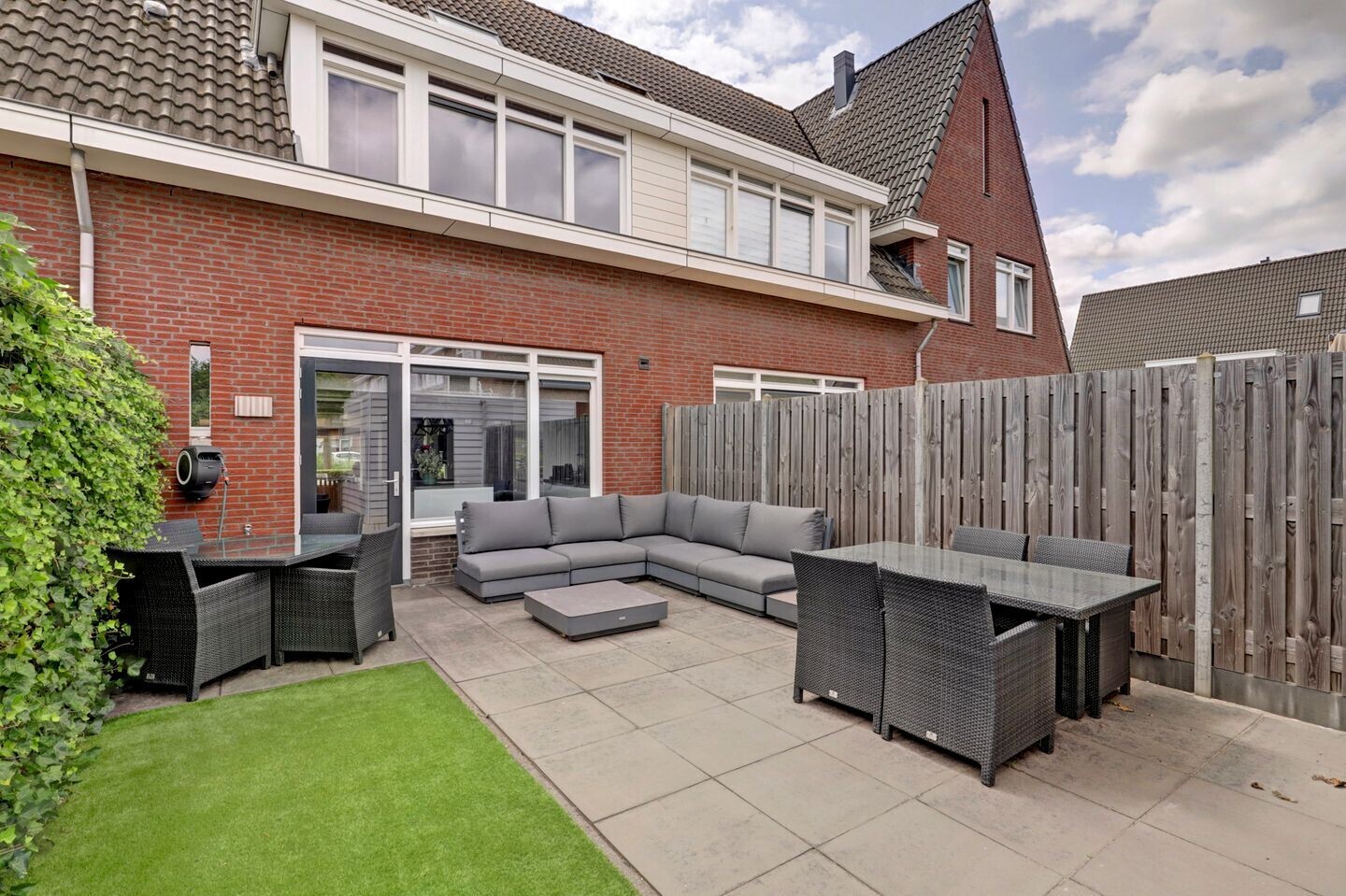 Tussenwoning te koop: Buitenbaan 97, Gorinchem