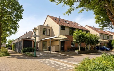 Hendrik Tollensplantsoen 24