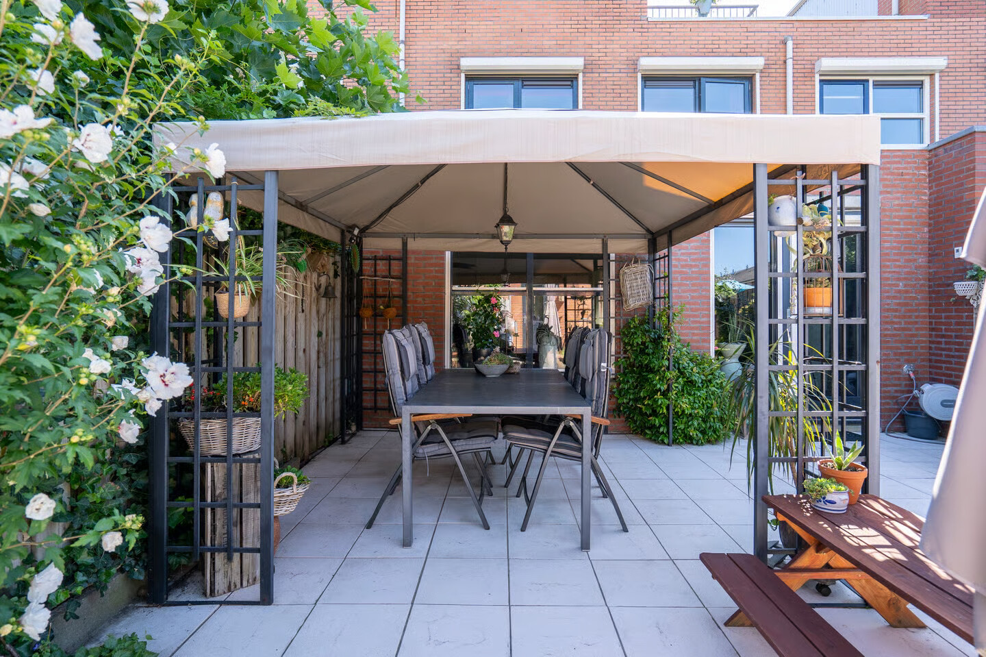 Tussenwoning te koop: Annie M.G. Schmidtlaan 20, Gorinchem