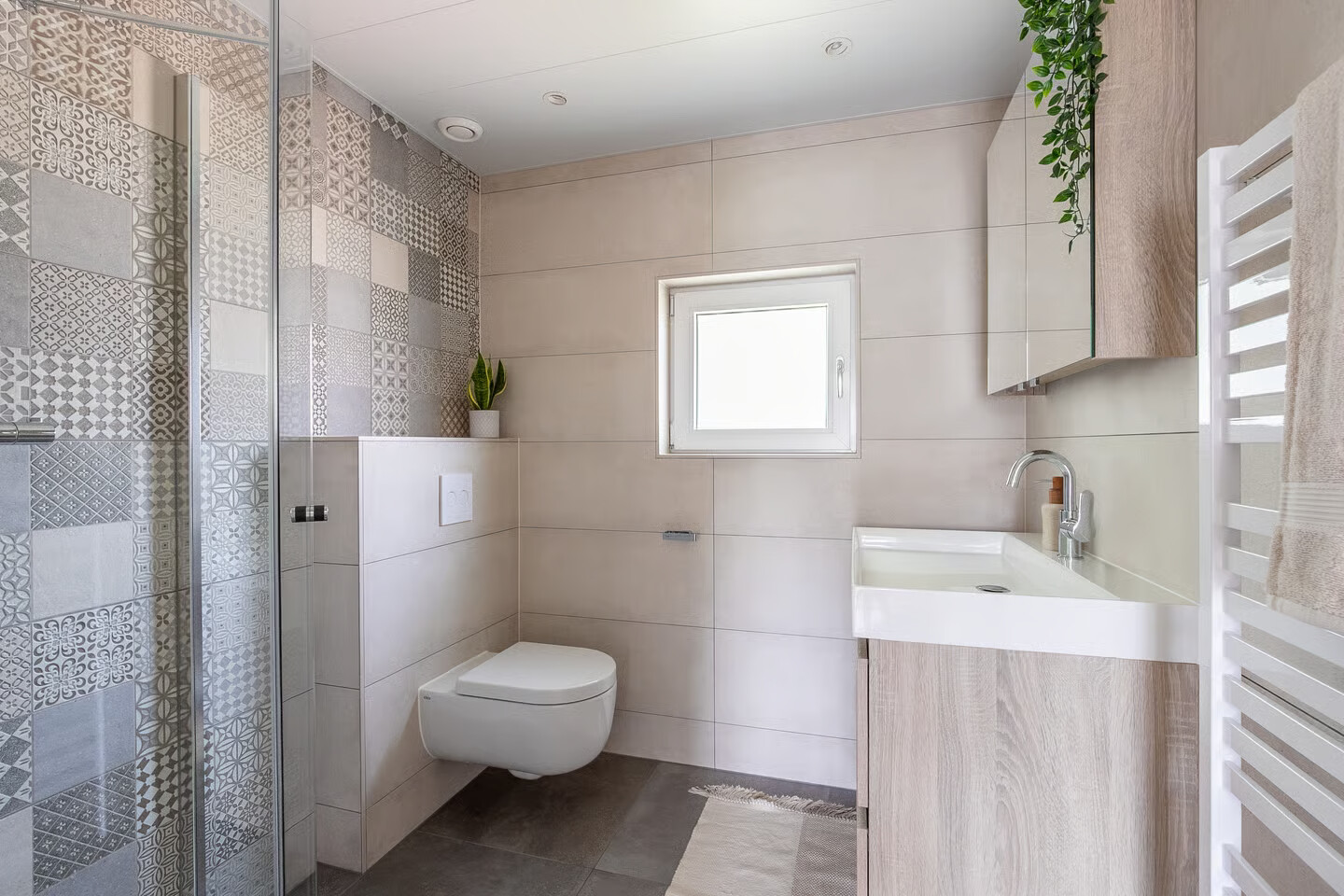 Tussenwoning te koop: Commanderijstraat 14, Schelluinen