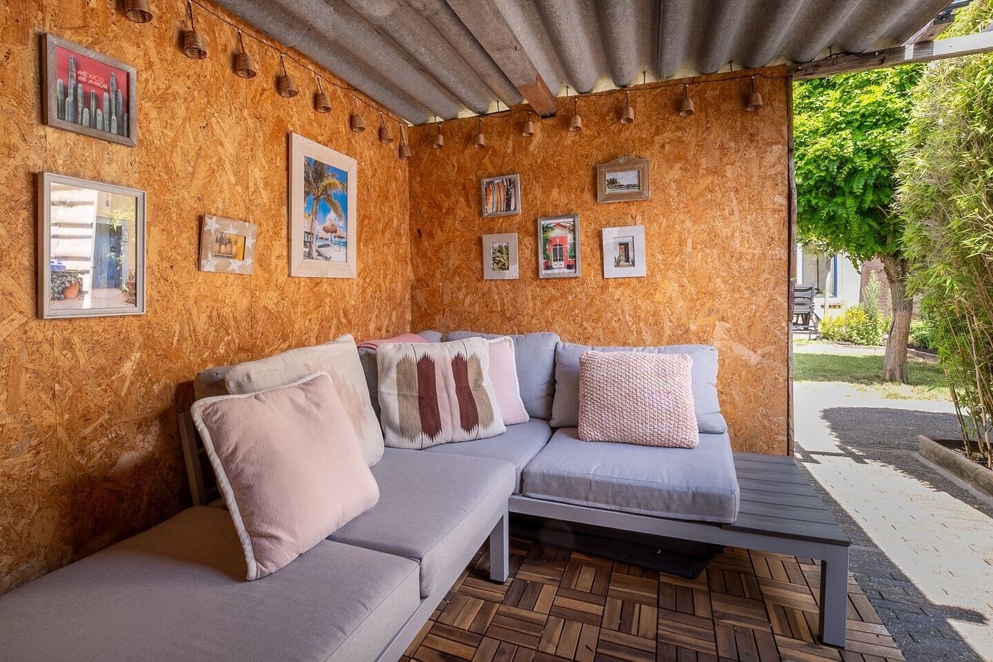 Tussenwoning te koop: Commanderijstraat 14, Schelluinen