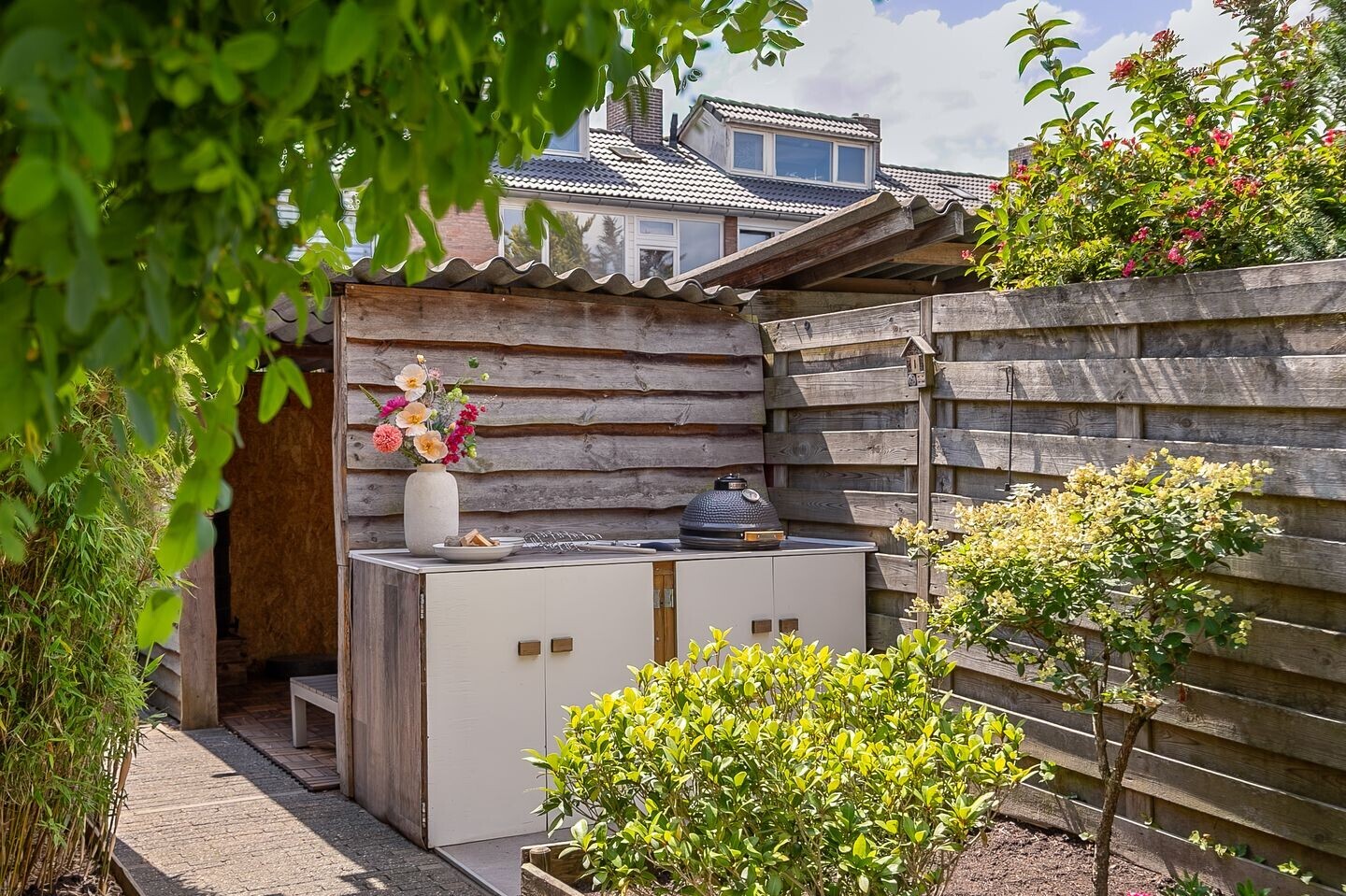 Tussenwoning te koop: Commanderijstraat 14, Schelluinen