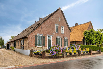 Dorpsweg 98