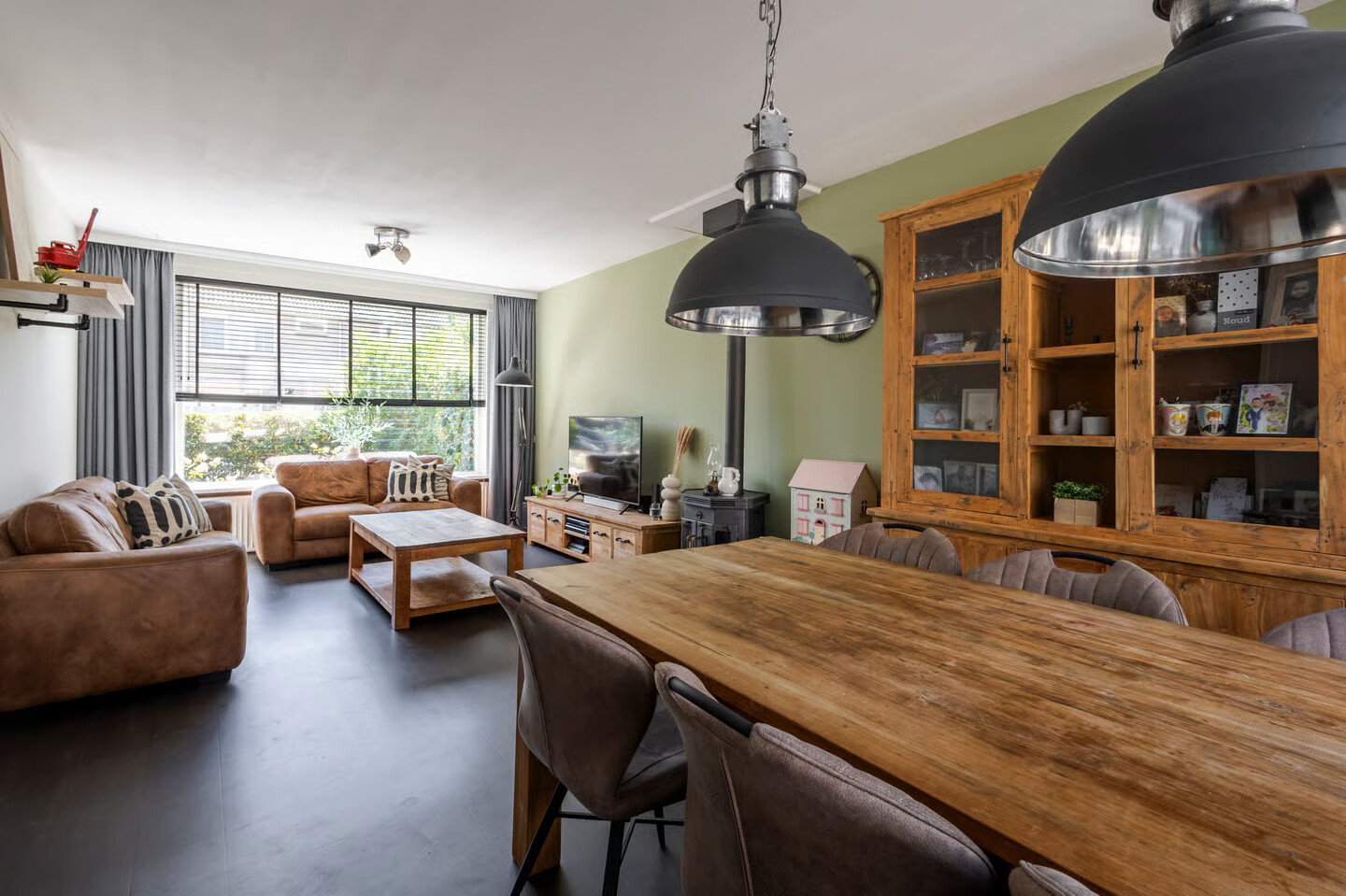 Tussenwoning te koop: Pinksterbloemstraat 21, Hoogblokland