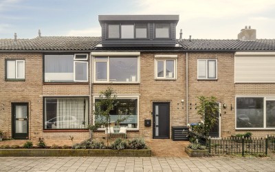 Huis te koop Prins Bernhardstraat 5