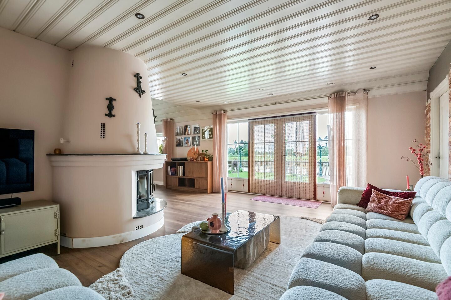 Vrijstaande woning te koop: Schotdeuren 2, Arkel