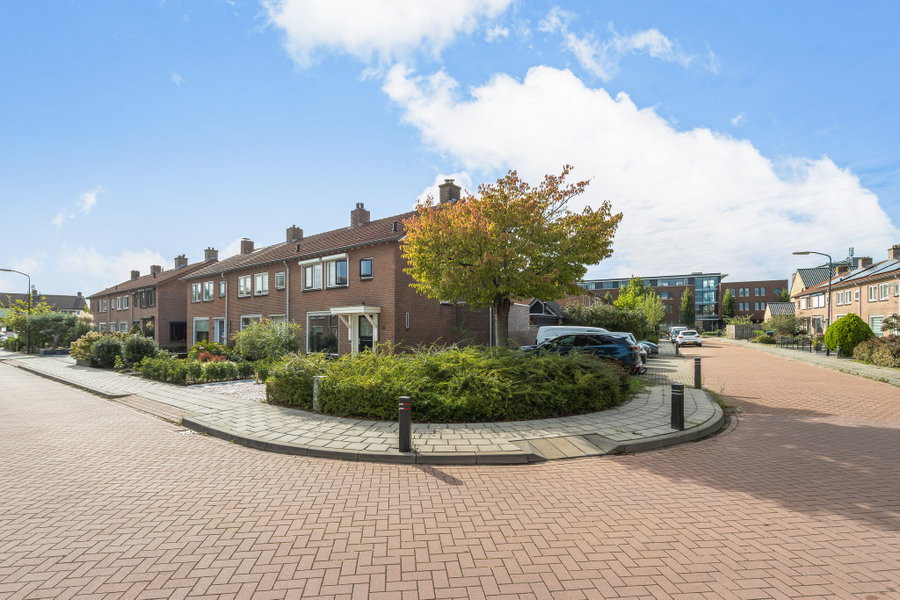 Hoekwoning te koop: Spijksweer 32, Werkendam