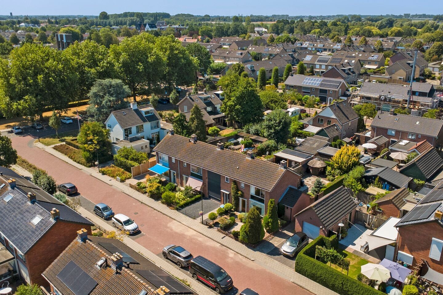 Hoekwoning te koop: Santcade 7, Sleeuwijk