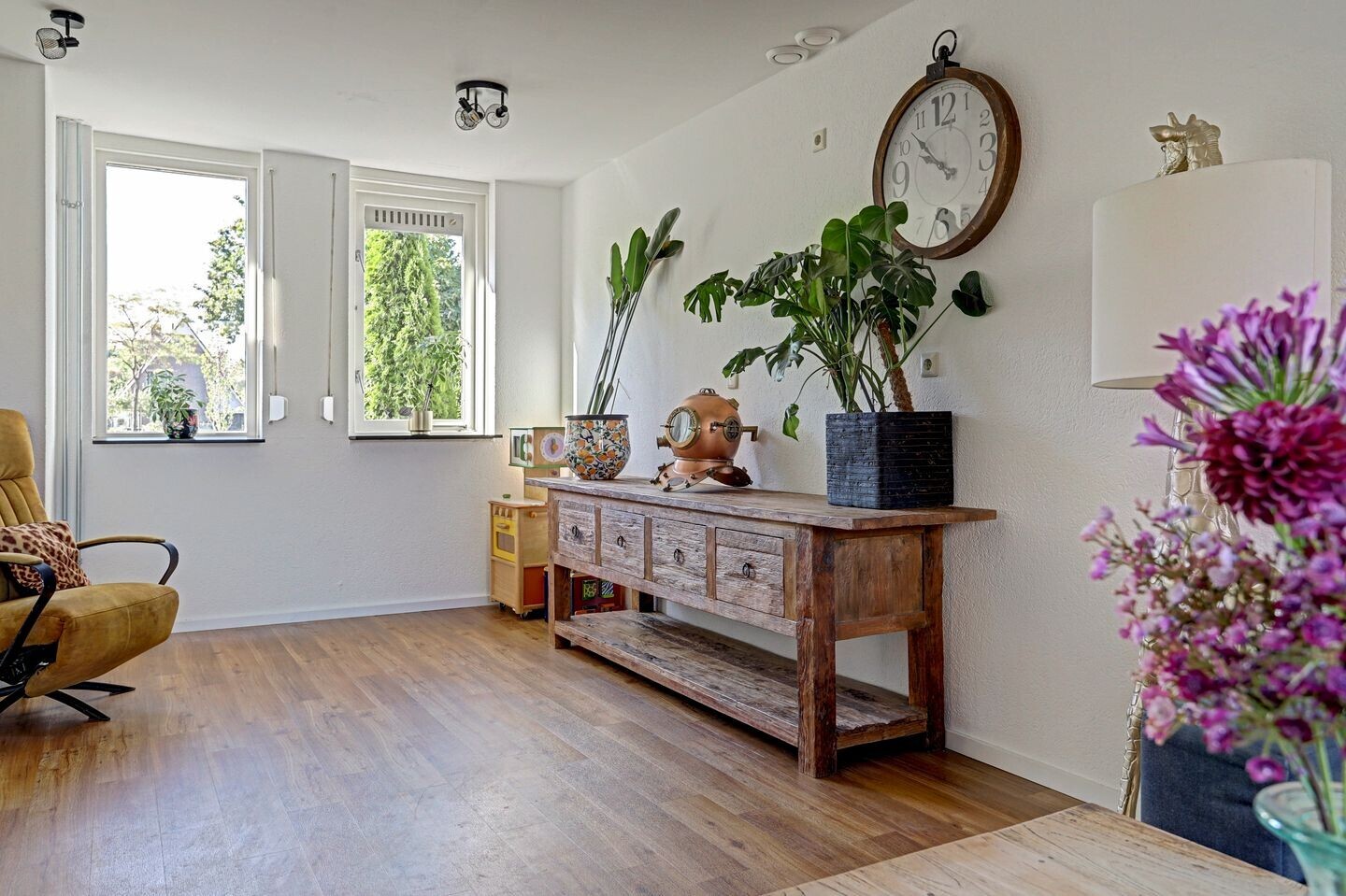 Hoekwoning te koop: Albert Ruylweg 2, Sleeuwijk