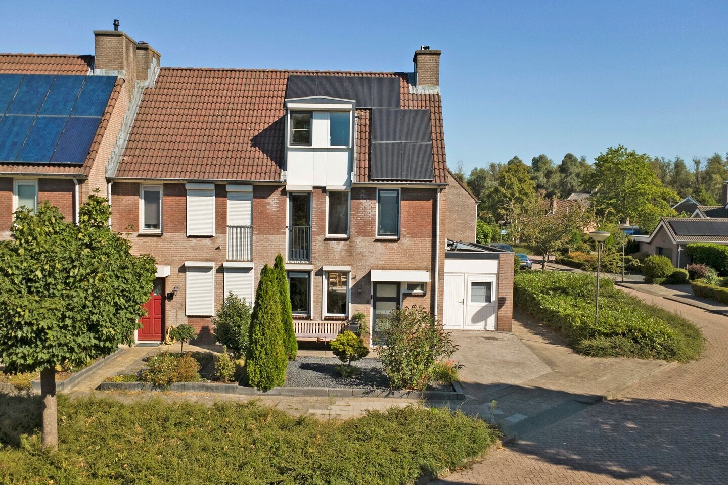 Hoekwoning te koop: Albert Ruylweg 2, Sleeuwijk