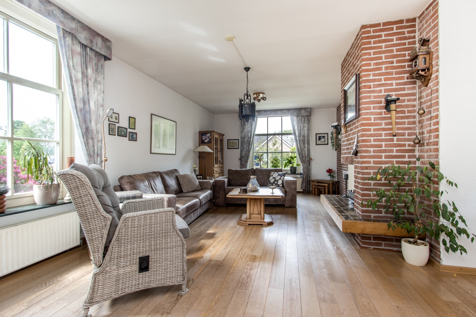 Vrijstaande woning te koop: Violierstraat 5, Wijk En Aalburg