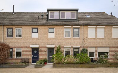 Vlasakker 82