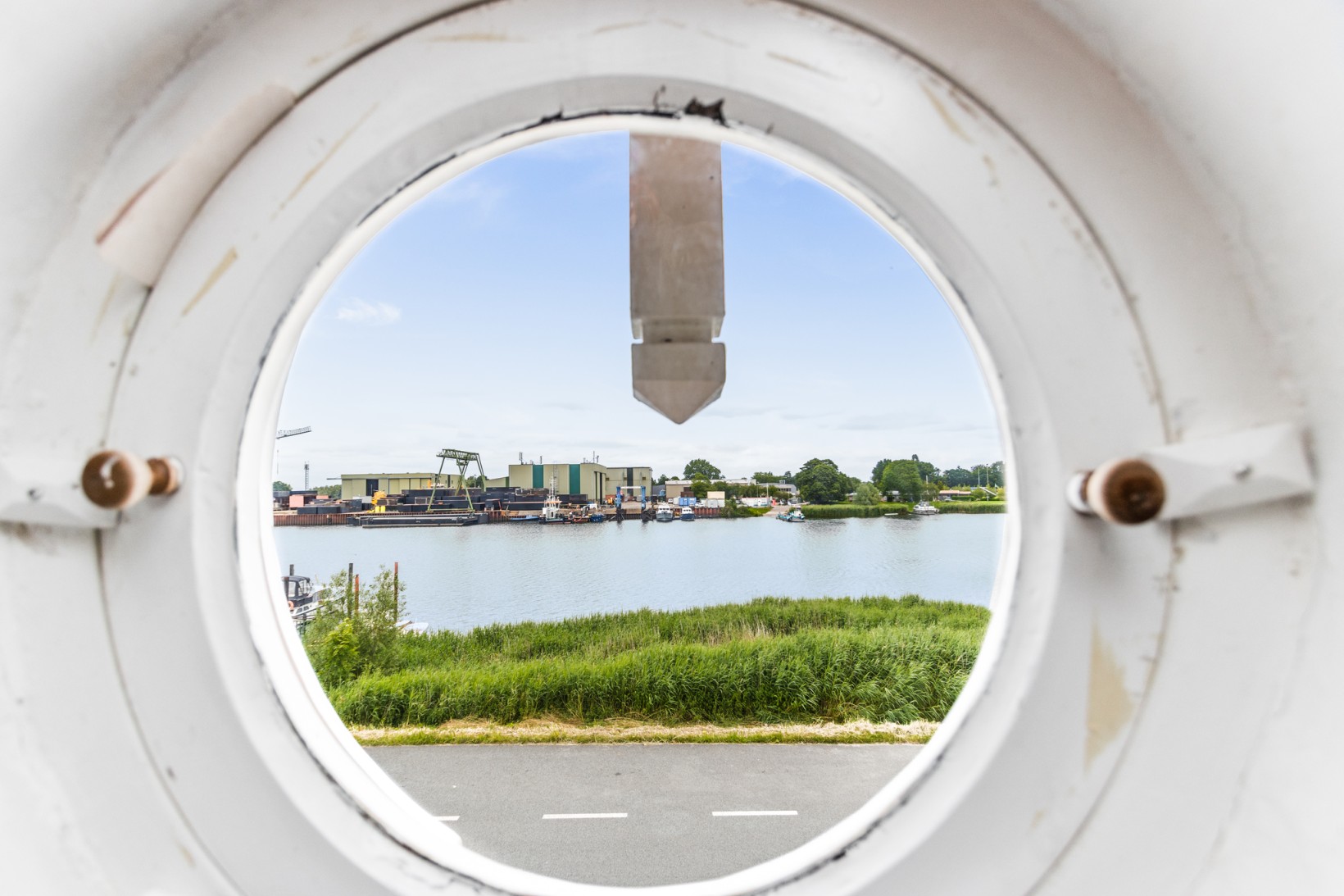 Vrijstaande woning te koop: Maasdijk 335, Veen