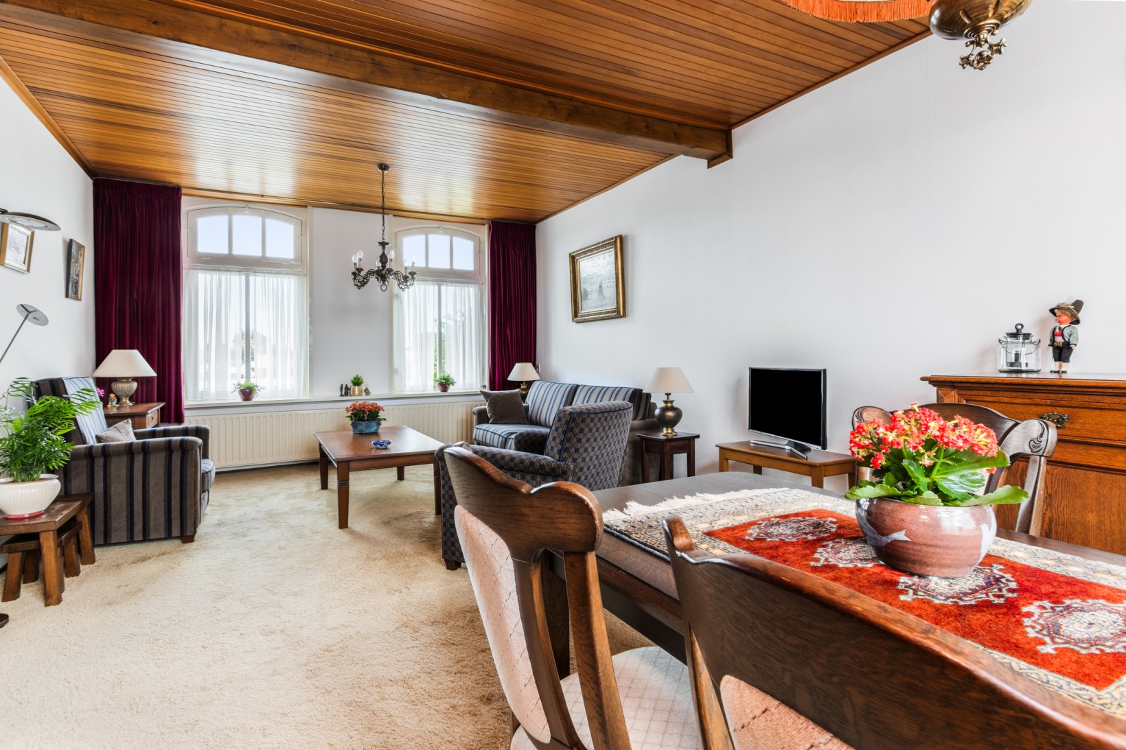 Vrijstaande woning te koop: Maasdijk 335, Veen