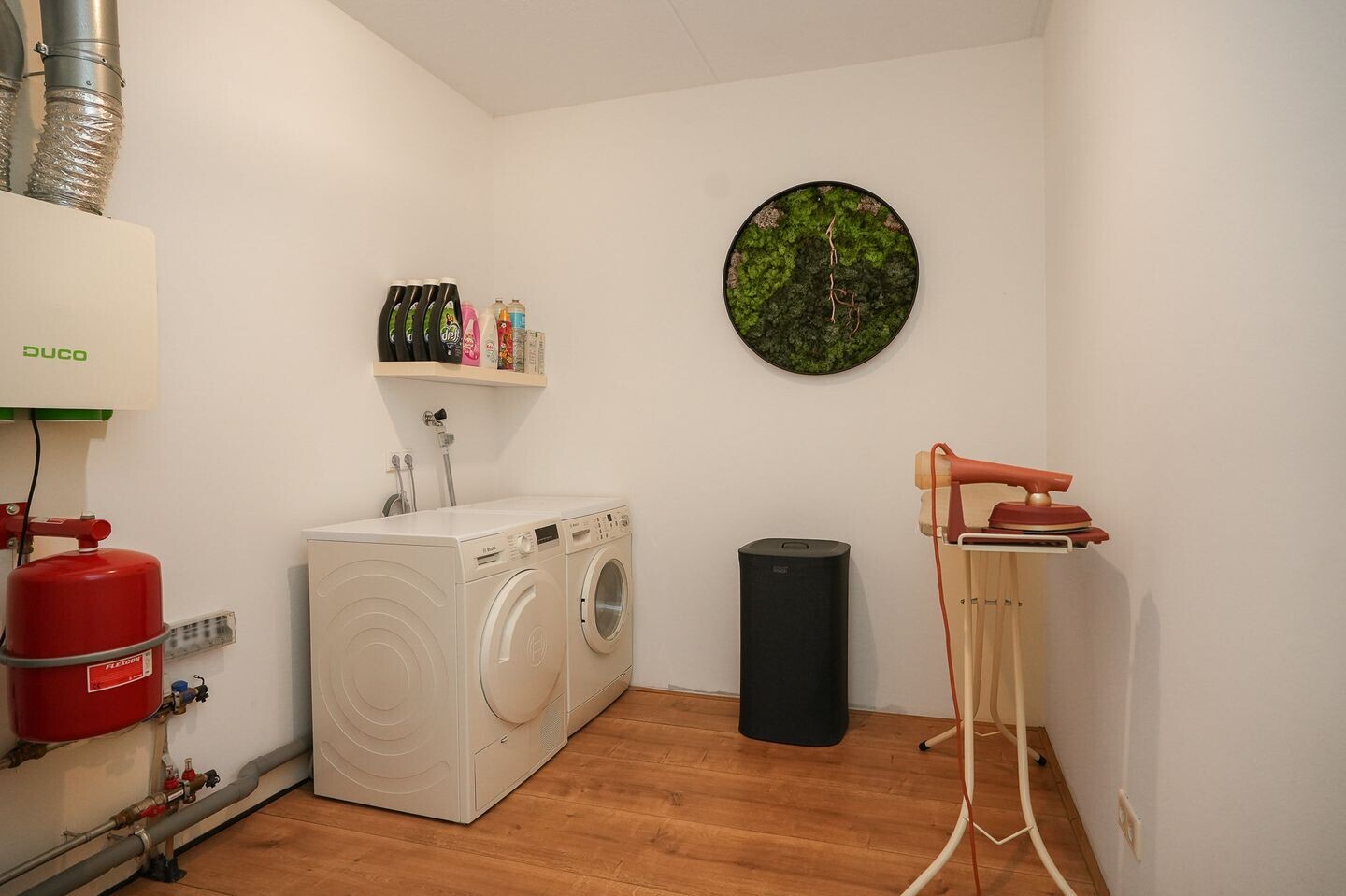 Tussenwoning te koop: Wilhelminastraat 59, Veen
