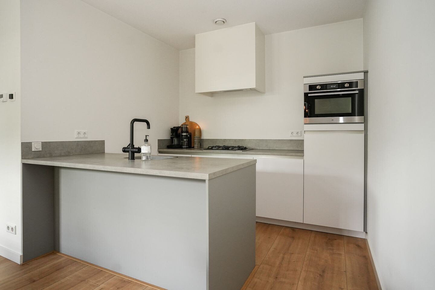 Tussenwoning te koop: Wilhelminastraat 59, Veen