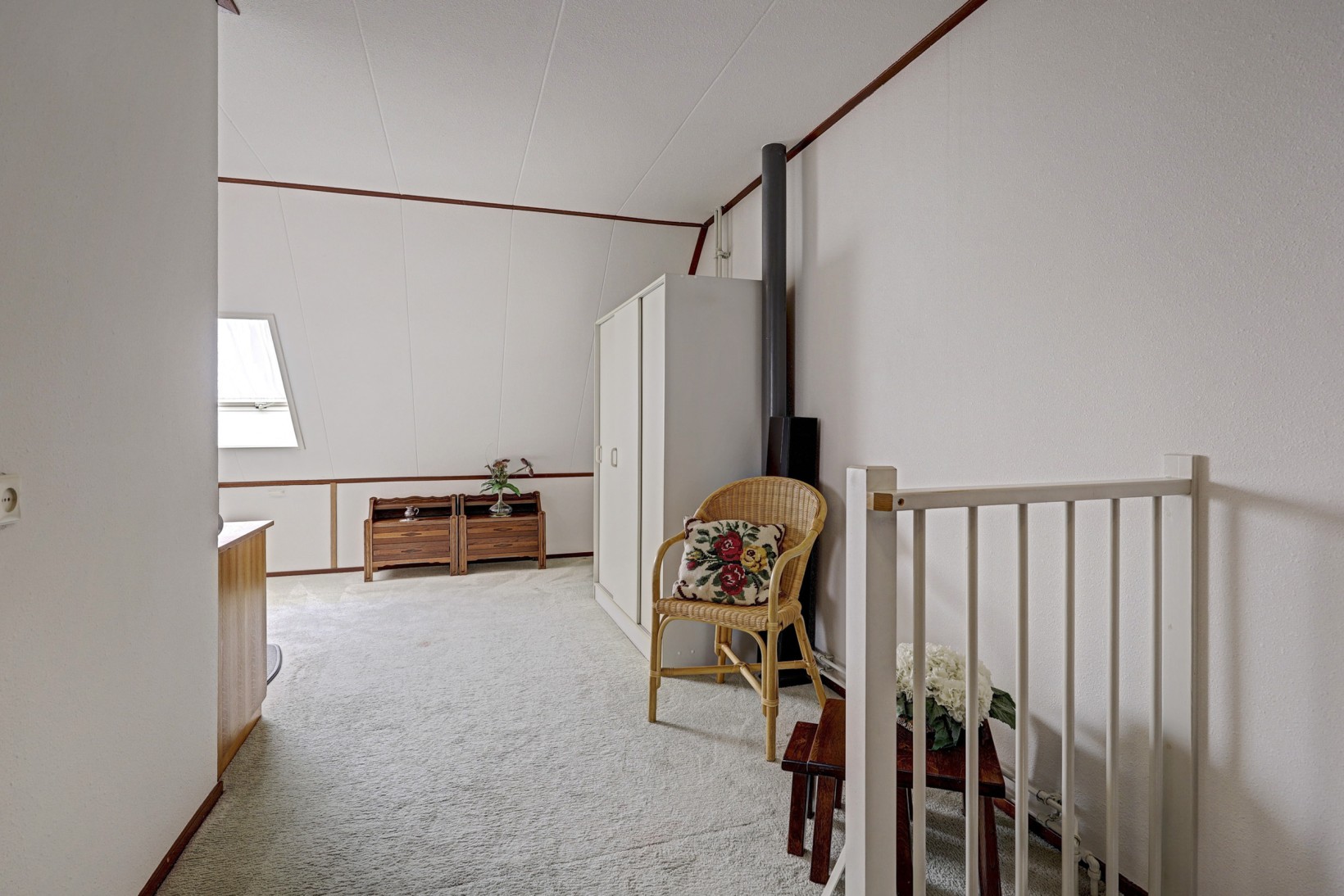 Tussenwoning te koop: Willem de Zwijgerstraat 86, Veen