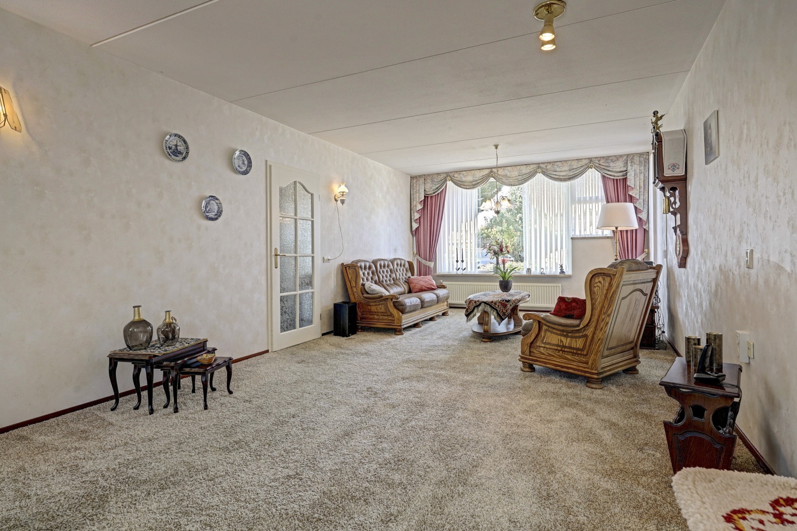 Tussenwoning te koop: Willem de Zwijgerstraat 86, Veen