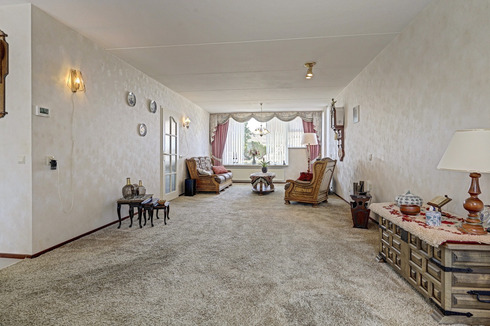 Tussenwoning te koop: Willem de Zwijgerstraat 86, Veen