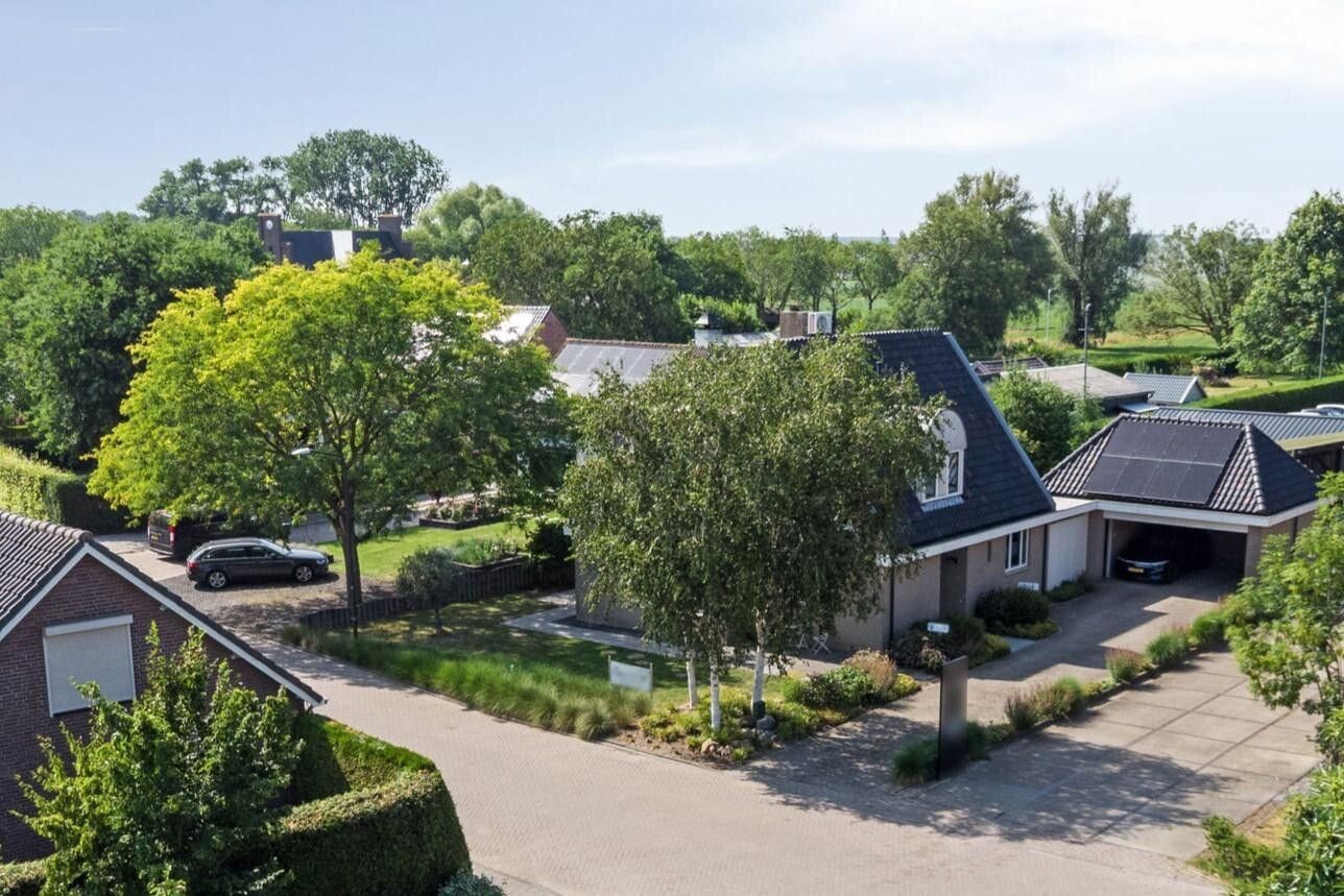 Vrijstaande woning te koop: Hoofdstraat 62, Genderen