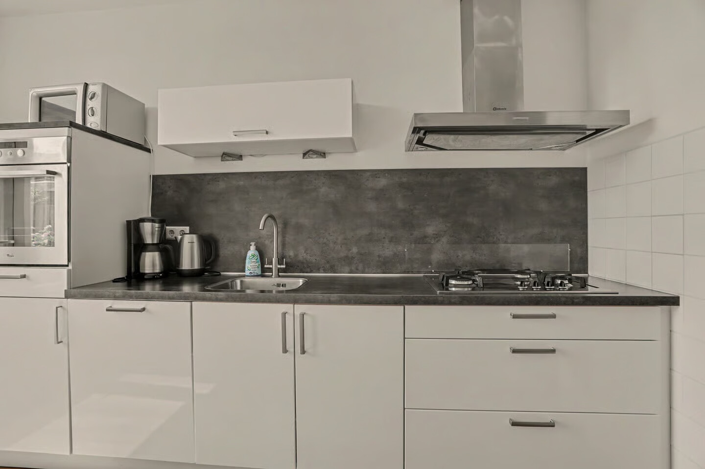 Hoekwoning te koop: Roerdompstraat 8, Hank